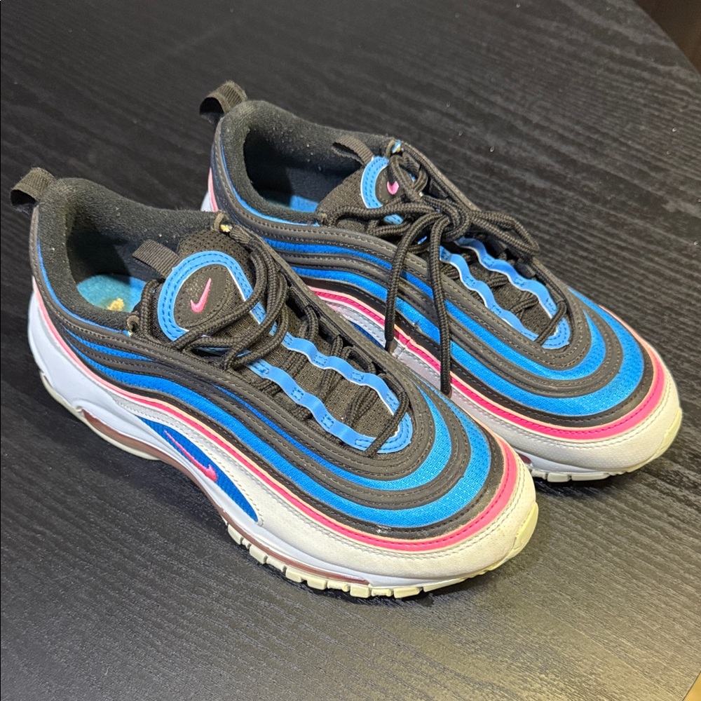 Nike Women's Athletic Shoes - Black, Blue, Pink